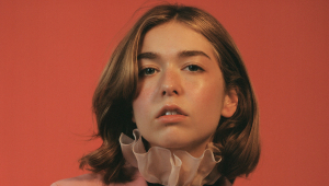 Image of Snail Mail w/ Soccer Mommy